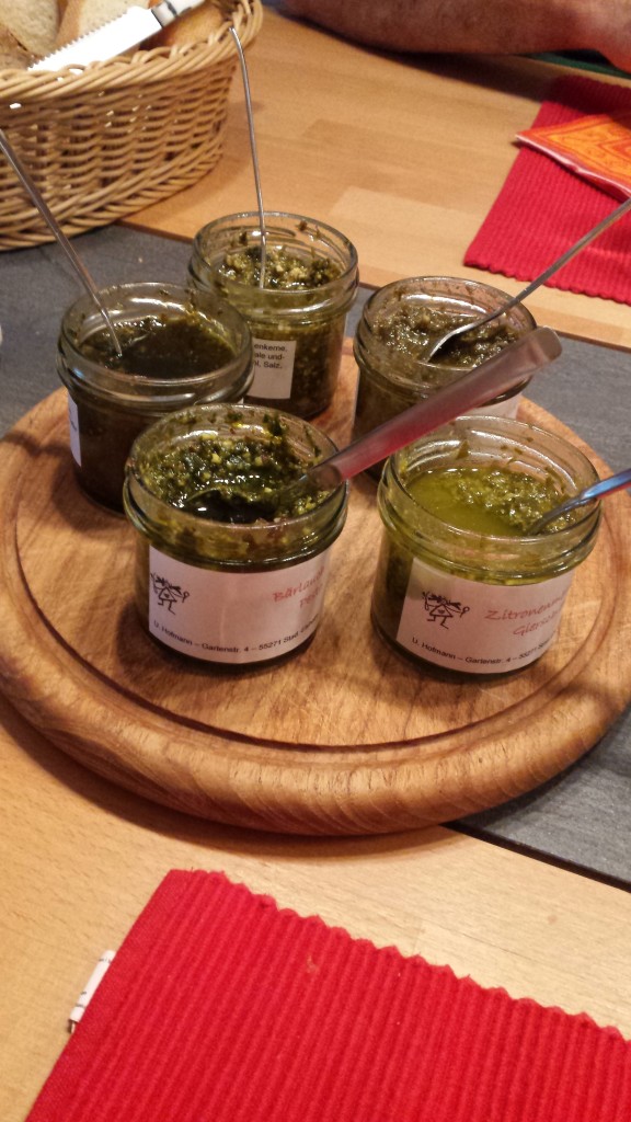 Alle auf Nussbasis, allesamt lecker: die Pestos