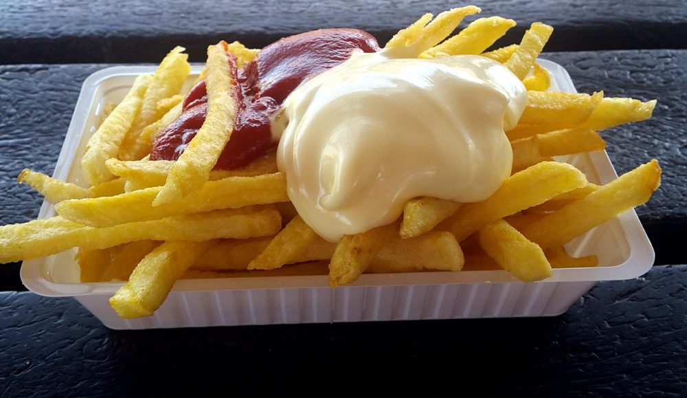 Pommes frites in Zeeland Niederlande 