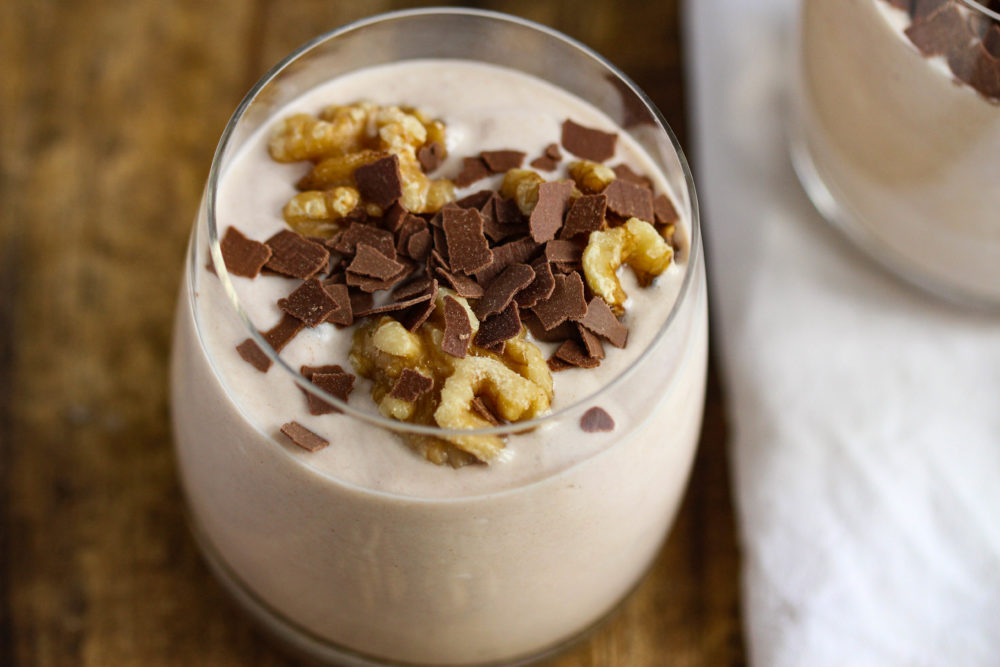 Walnuss-Joghurt-Crème