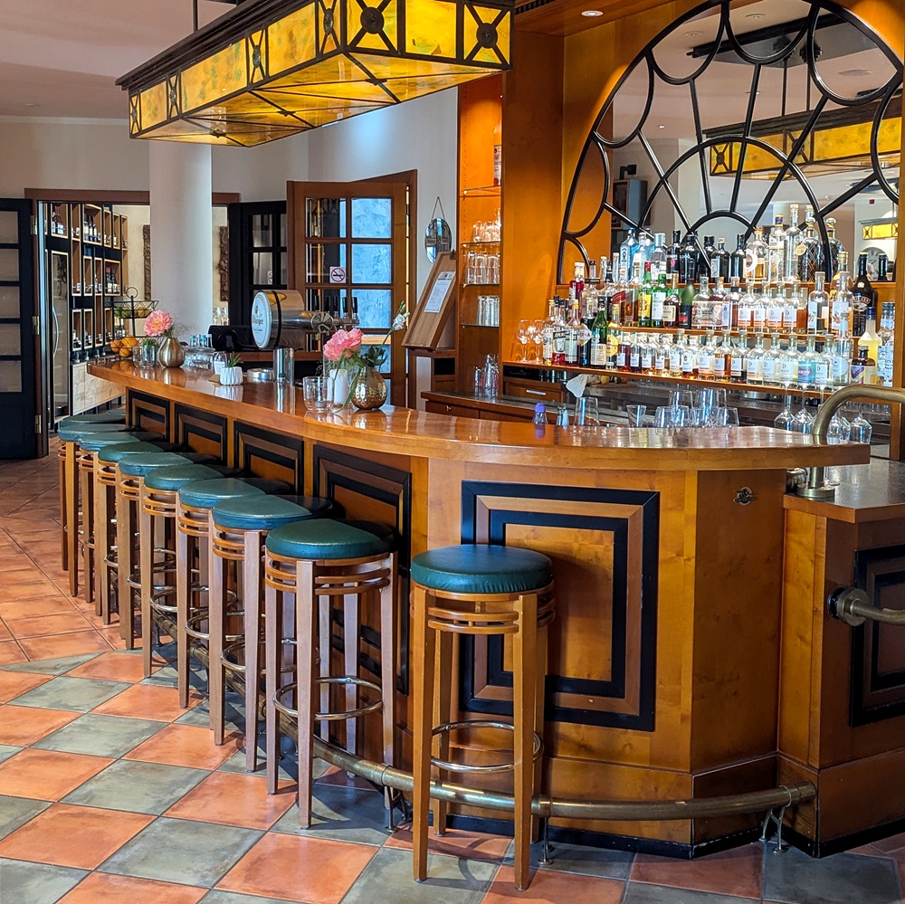 Lobbybar Wein-und Parkhotel Nierstein 