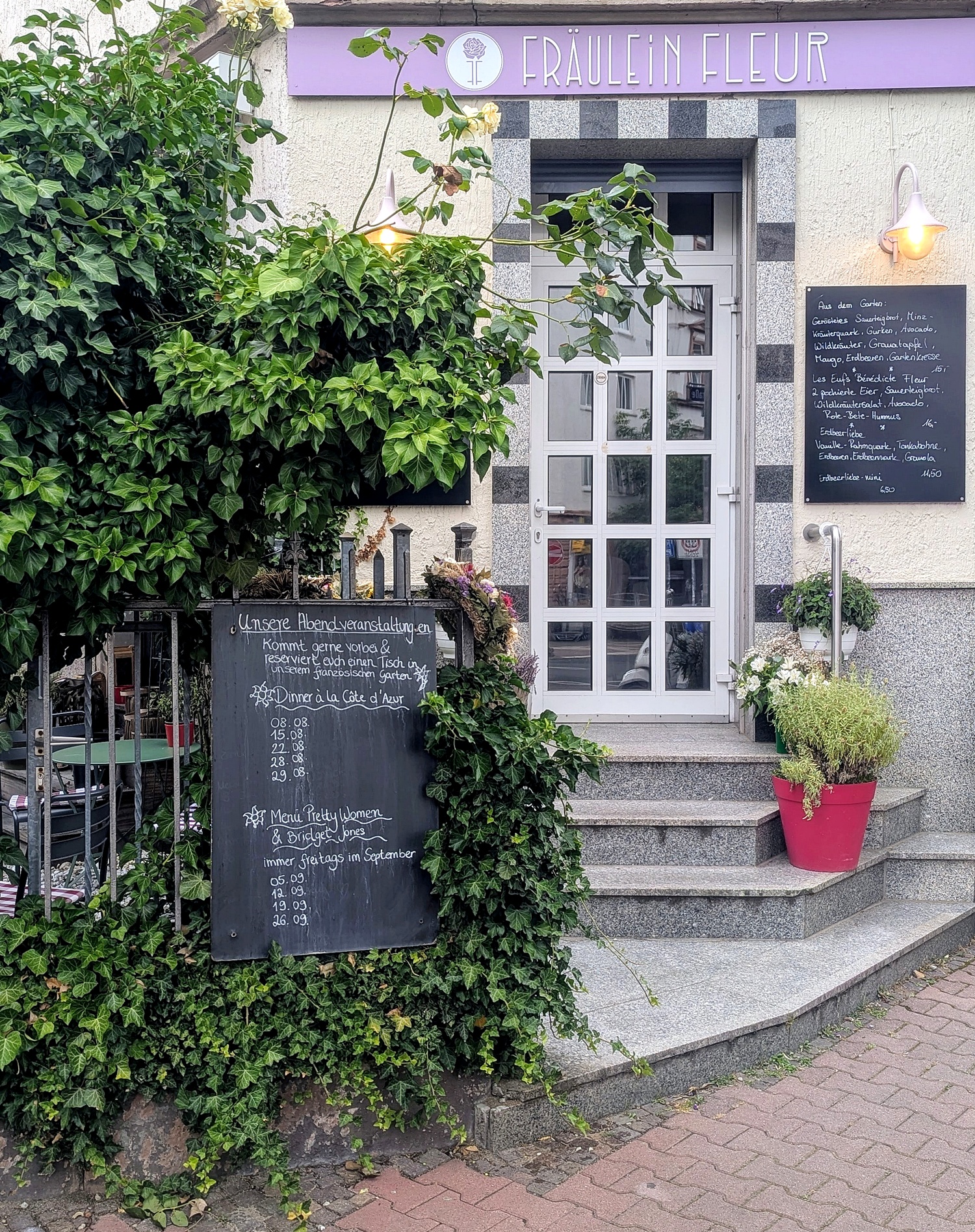 Schöne Cafés in Frankfurt Café Fräulein Fleur im Frankfurter Nordend